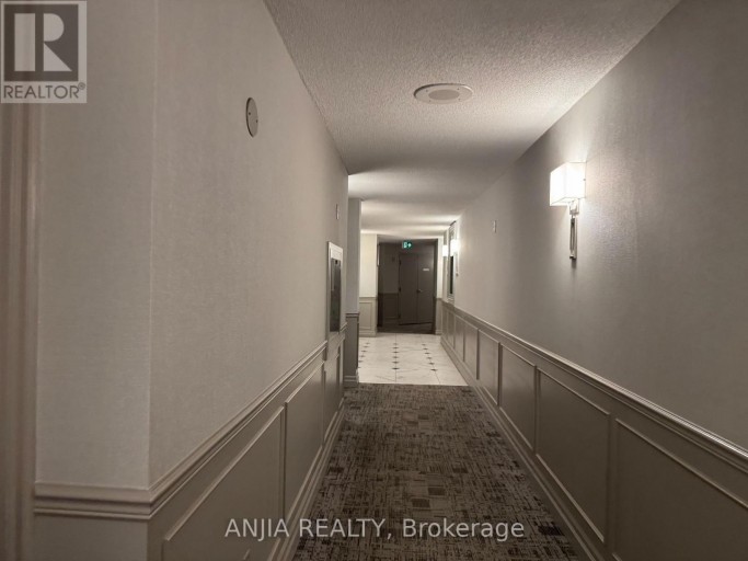 211 - 75 YORK MILLS ROAD, Toronto (Bridle Path-Sunnybrook-York Mills), Ontario, M2P2E7
