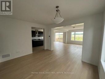 146 FORESTWALK STREET Kitchener Ontario photo 2
