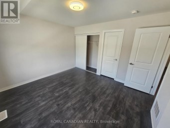233 LESLIE DAVIS STREET North Dumfries Ontario photo 25