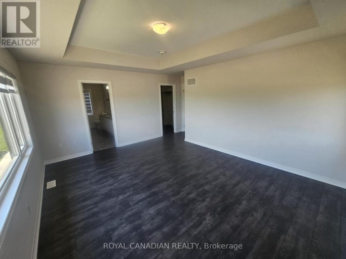 233 LESLIE DAVIS STREET, North Dumfries, Ontario, N0B1E0