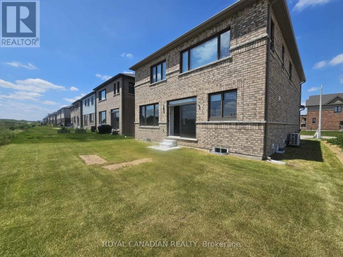 233 LESLIE DAVIS STREET, North Dumfries, Ontario, N0B1E0