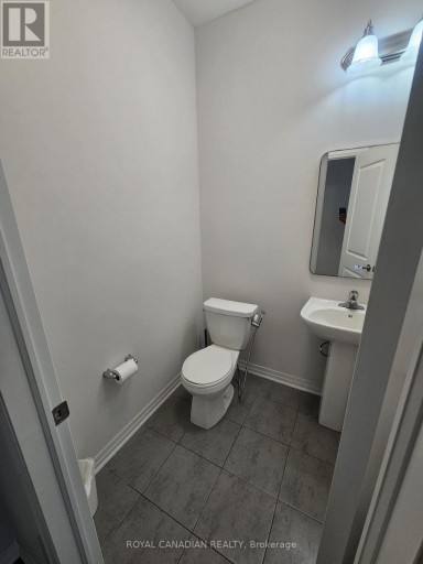 233 LESLIE DAVIS STREET, North Dumfries, Ontario, N0B1E0