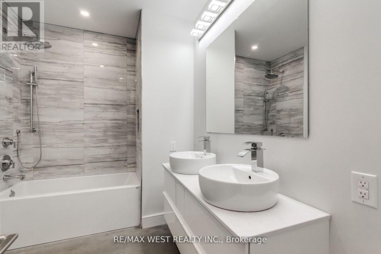 1 - 1745 KEELE STREET, Toronto (Keelesdale-Eglinton West), Ontario, M6M3W9