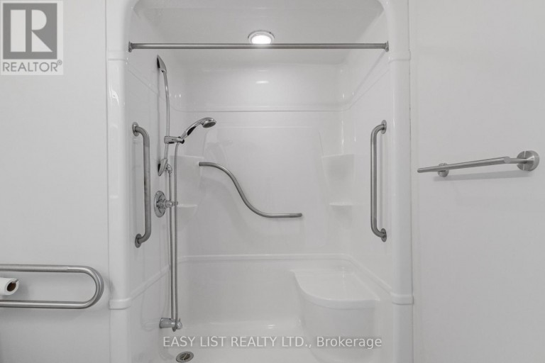 319 - 2020 MCNICOLL AVENUE, Toronto (Milliken), Ontario, M1V0B5