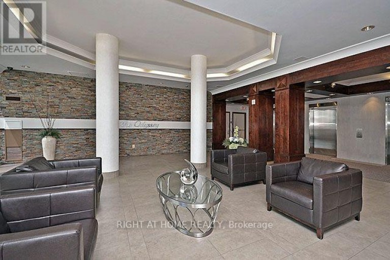 701 - 250 WEBB DRIVE, Mississauga (City Centre), Ontario, L5B3Z4