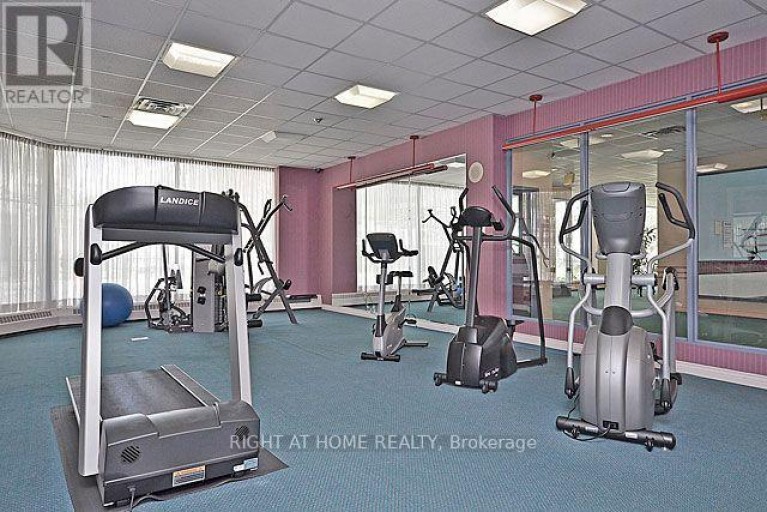 701 - 250 WEBB DRIVE, Mississauga (City Centre), Ontario, L5B3Z4