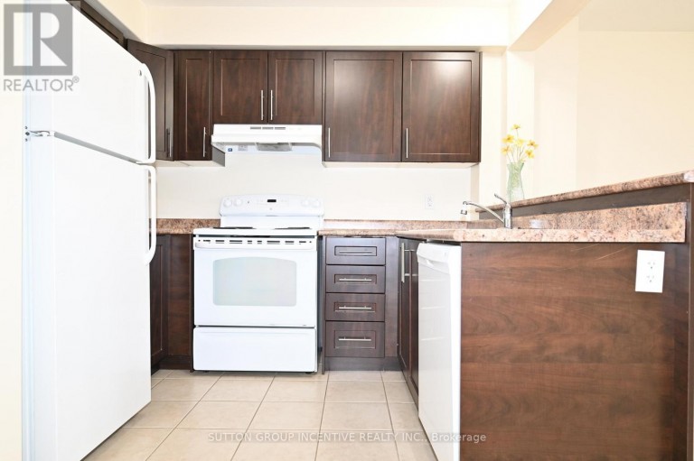29 - 90 SOVEREIGN'S GATE, Barrie (Innis-Shore), Ontario, L4N0Y9