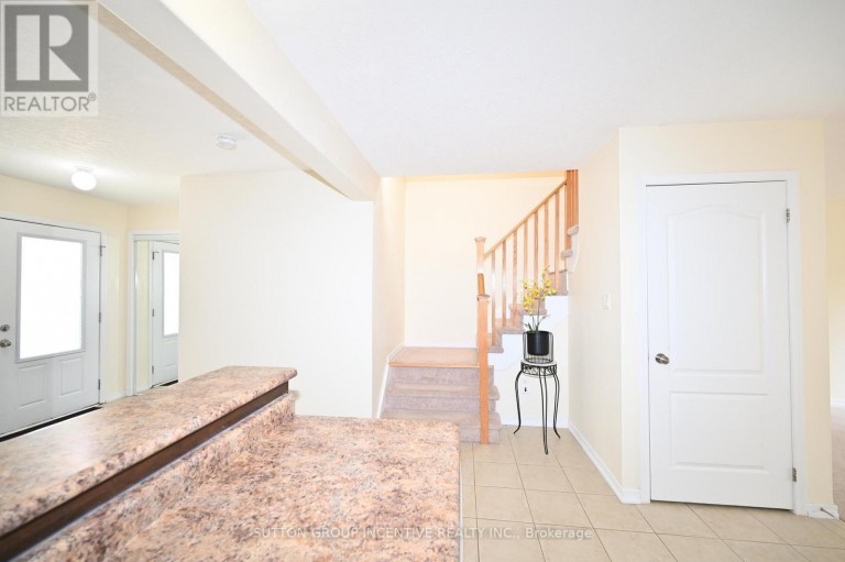 29 - 90 SOVEREIGN'S GATE, Barrie (Innis-Shore), Ontario, L4N0Y9