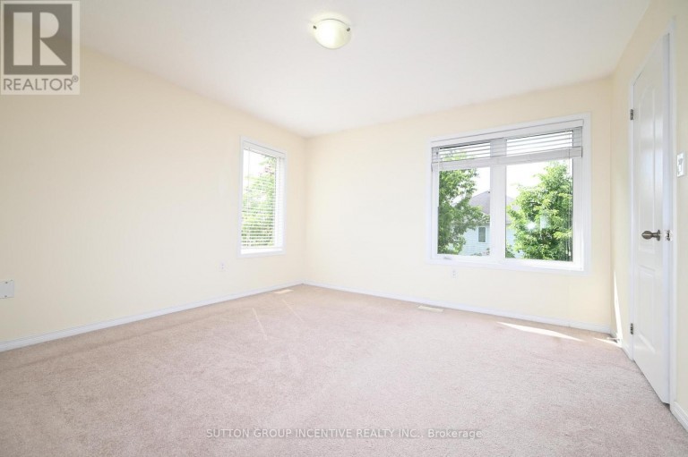 29 - 90 SOVEREIGN'S GATE, Barrie (Innis-Shore), Ontario, L4N0Y9