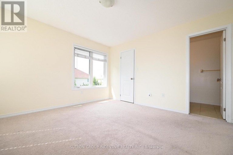 29 - 90 SOVEREIGN'S GATE, Barrie (Innis-Shore), Ontario, L4N0Y9