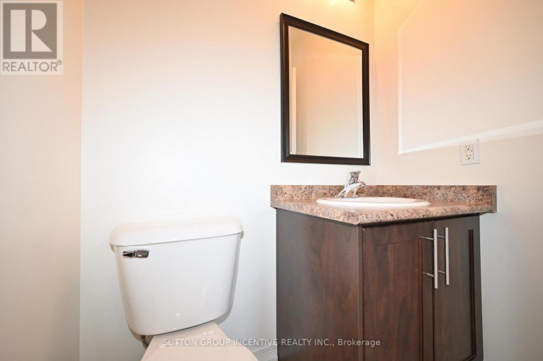 29 - 90 SOVEREIGN'S GATE, Barrie (Innis-Shore), Ontario, L4N0Y9