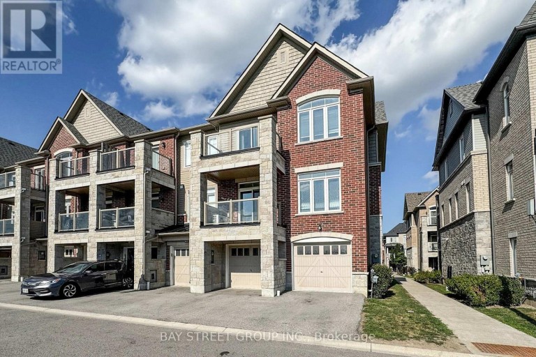 2623 GARRISON CROSSING, Pickering (Duffin Heights), Ontario, L1X0E5