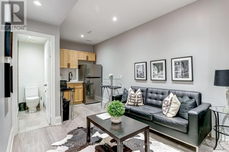 LOWER - 6 DALMENY ROAD, Markham (Grandview), Ontario, L3T1L9