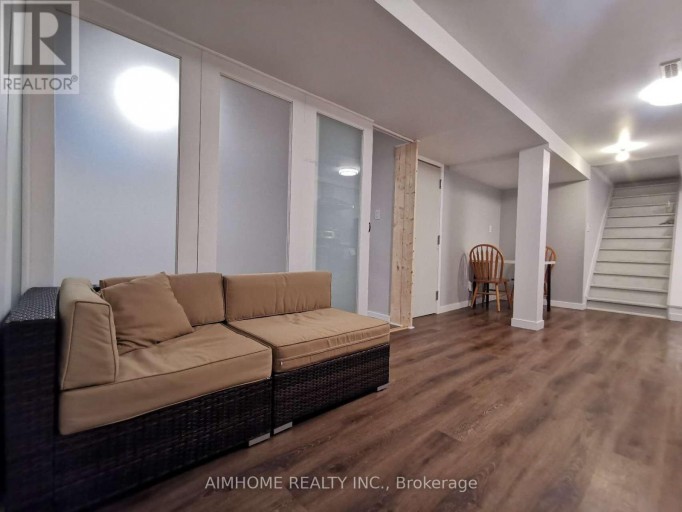 17 BOTICELLI WAY, Vaughan (Vellore Village), Ontario, L4H0C6