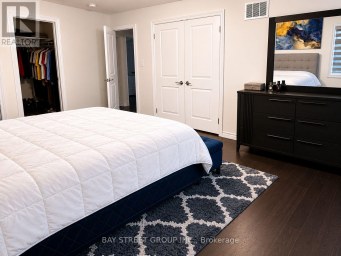 UPPER FLOOR - 163 TERRY FOX DRIVE ROAD Barrie Ontario photo 12
