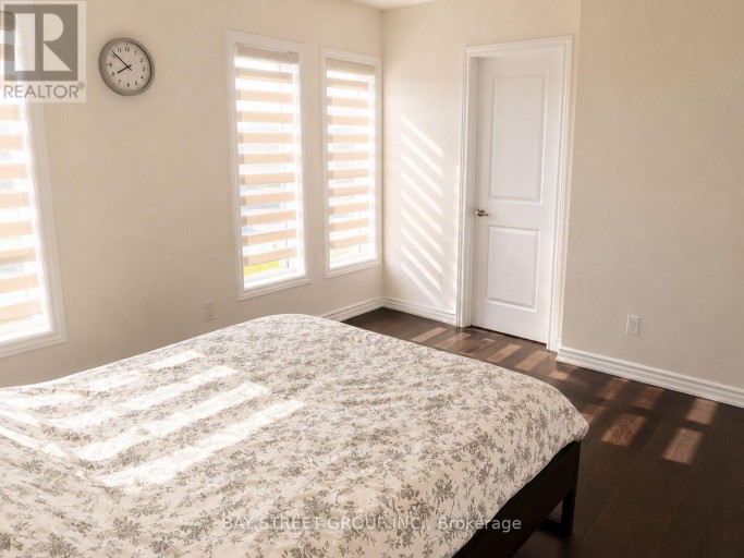 UPPER FLOOR - 163 TERRY FOX DRIVE ROAD, Barrie, Ontario, L9J0L7