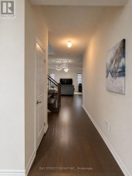 UPPER FLOOR - 163 TERRY FOX DRIVE ROAD Barrie Ontario photo 2