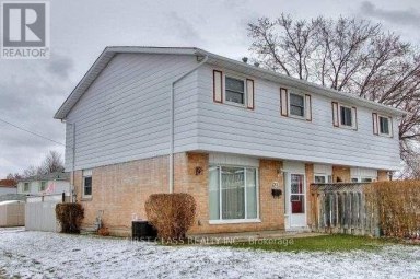 701 LEEDER COURT Newmarket (Huron Heights-Leslie Valley) Ontario photo 15