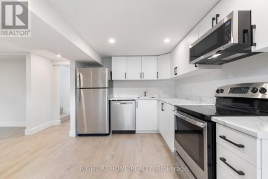 BASEMNT - 112 WALTER AVENUE Newmarket (Bristol-London) Ontario photo 8