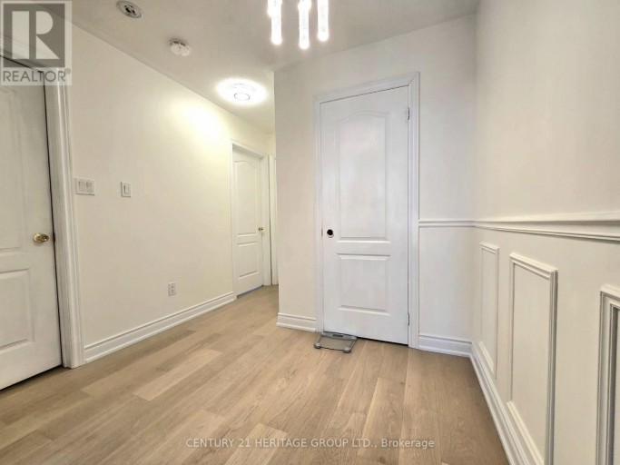 37 LUISA STREET, Bradford West Gwillimbury (Bradford), Ontario, L3Z0P2