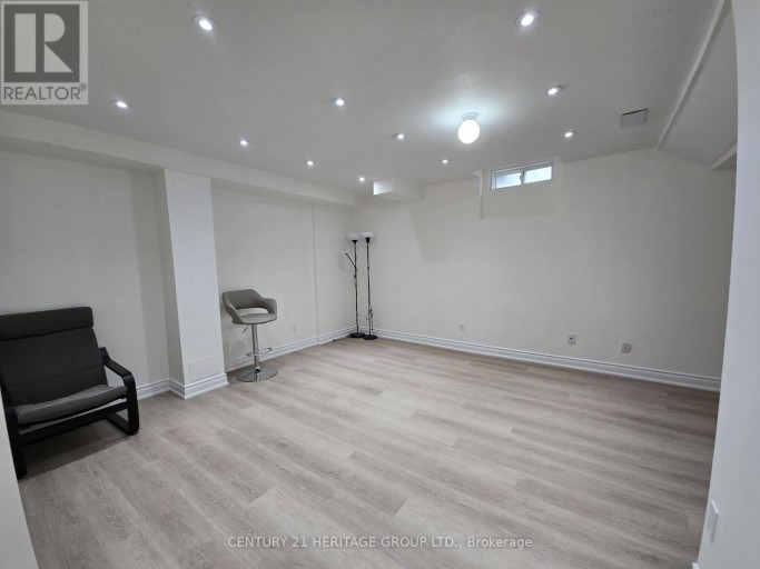 37 LUISA STREET, Bradford West Gwillimbury (Bradford), Ontario, L3Z0P2