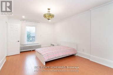 56 OAKWOOD AVENUE Toronto (Wychwood) Ontario photo 13