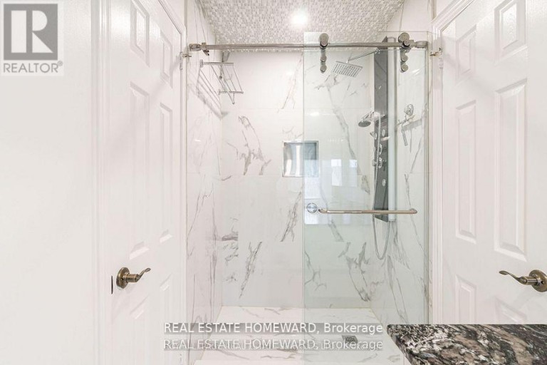56 OAKWOOD AVENUE, Toronto (Wychwood), Ontario, M6H2V6