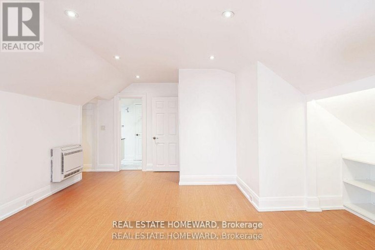 56 OAKWOOD AVENUE, Toronto (Wychwood), Ontario, M6H2V6