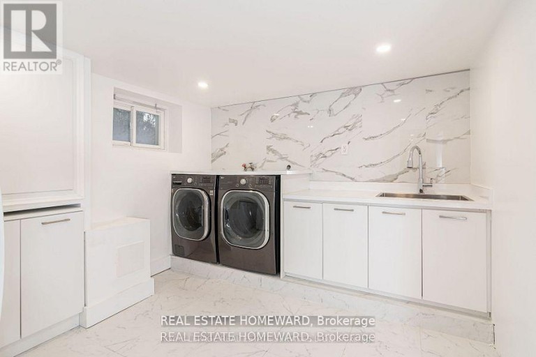 56 OAKWOOD AVENUE, Toronto (Wychwood), Ontario, M6H2V6