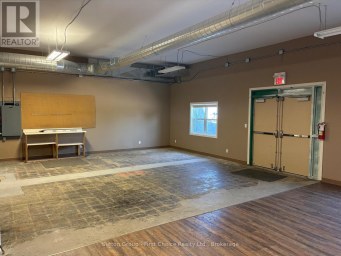 UNIT 2 - 130 HURON ROAD Perth South (Sebringville) Ontario photo 11