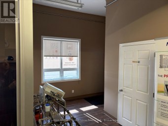 UNIT 2 - 130 HURON ROAD Perth South (Sebringville) Ontario photo 4