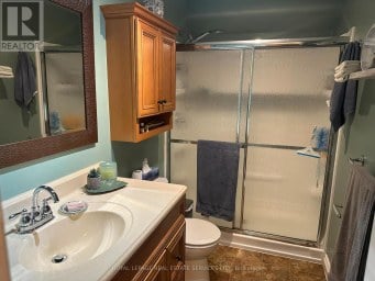 UPPER - 172 QUEEN STREET New Tecumseth (Alliston) Ontario photo 16