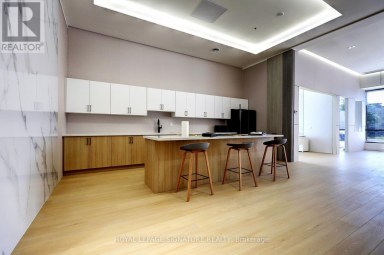 D - 310 STEELCASE ROAD E Markham (Milliken Mills West) Ontario photo 12