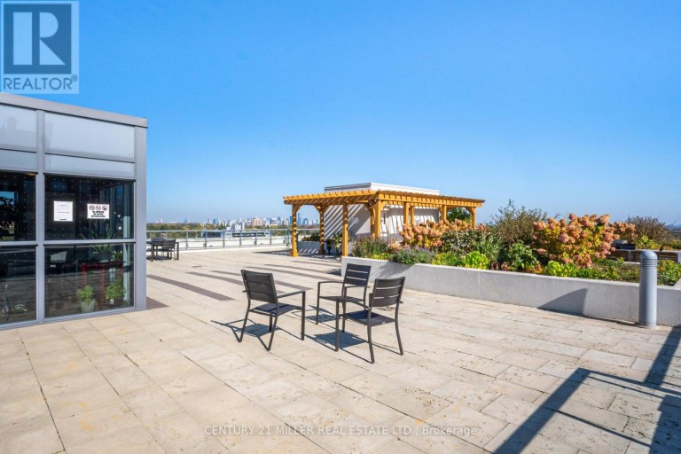 PH08 - 35 SARANAC BOULEVARD, Toronto (Englemount-Lawrence), Ontario, M6A2G4