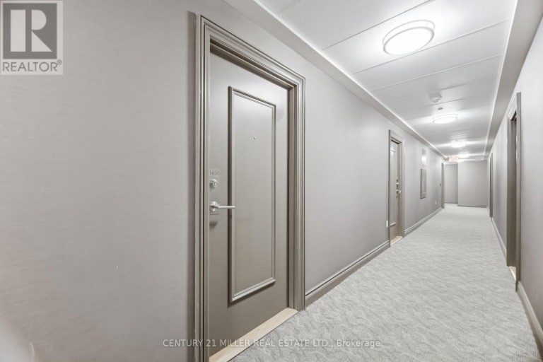 PH08 - 35 SARANAC BOULEVARD, Toronto (Englemount-Lawrence), Ontario, M6A2G4