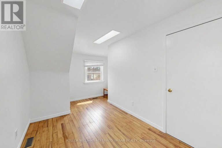 168 SHEPPARD AVENUE W, Toronto (Lansing-Westgate), Ontario, M2N1M8