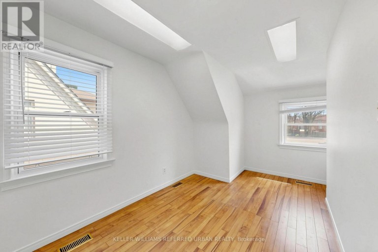 168 SHEPPARD AVENUE W, Toronto (Lansing-Westgate), Ontario, M2N1M8