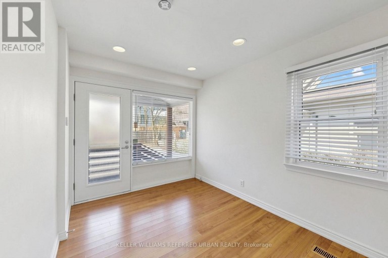 168 SHEPPARD AVENUE W, Toronto (Lansing-Westgate), Ontario, M2N1M8