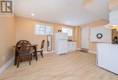 42 BRAMBIRCH CRESCENT Brampton (Northwest Sandalwood Parkway) Ontario photo 13