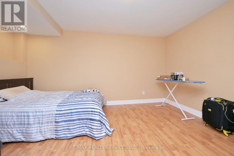 42 BRAMBIRCH CRESCENT, Brampton (Northwest Sandalwood Parkway), Ontario, L7A1V1