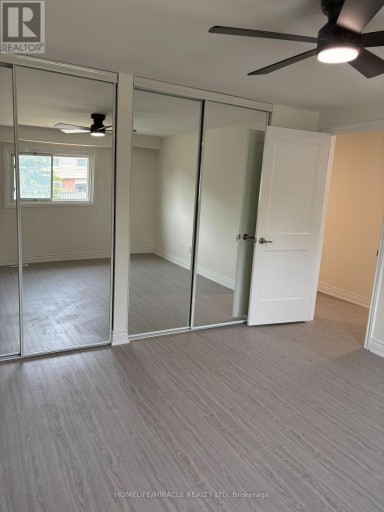 44 SYLVIA STREET, Barrie (Grove East), Ontario, L4M5J4