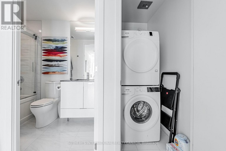 3403 - 15 QUEENS QUAY E, Toronto (Waterfront Communities), Ontario, M5E0A5