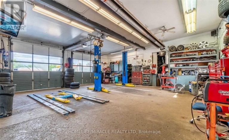 15396 AIRPORT ROAD, Caledon, Ontario, L7C1E6