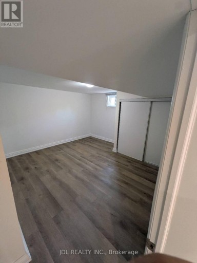 345 CENTRE STREET E, Richmond Hill (Crosby), Ontario, L4C1B3