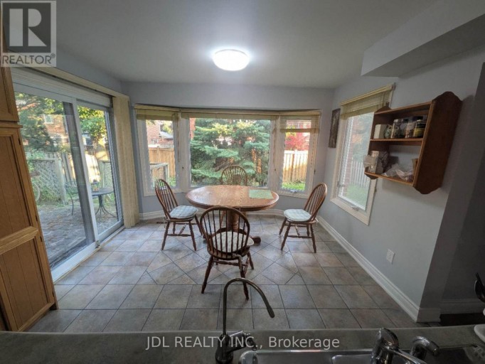 37 GARNISH GREEN GROVE, Markham (Markham Village), Ontario, L3P4P4