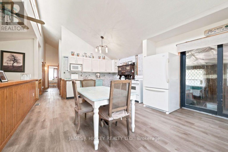 39869 HIGHWAY 17 HIGHWAY, Head, Clara and Maria, Ontario, K0J2K0