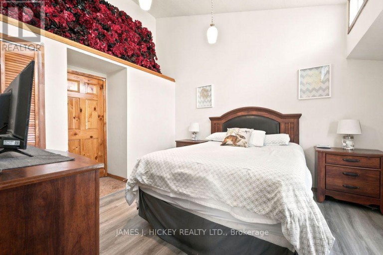 39869 HIGHWAY 17 HIGHWAY, Head, Clara and Maria, Ontario, K0J2K0