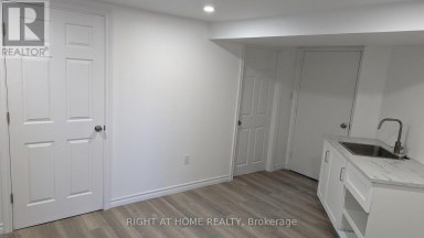 LOWER UNIT - 43 GLENAYR PLACE Welland (N. Welland) Ontario photo 10