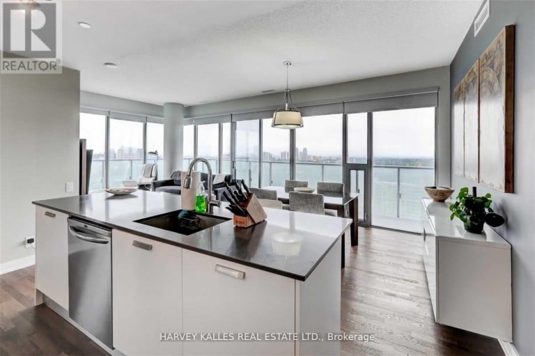 2502 - 1815 YONGE STREET, Toronto (Mount Pleasant West), Ontario, M4T2A4