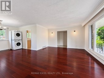 MAIN - 39 COMMONS DRIVE Toronto (Tam O'Shanter-Sullivan) Ontario photo 1